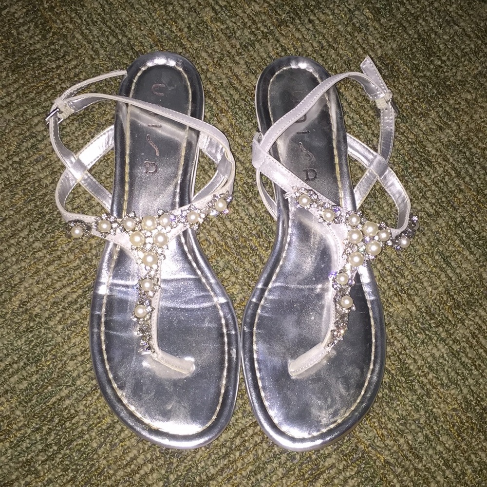 Unisa shoes